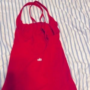 ALO YOGA TANK TOP WITH BUILT IN BRA